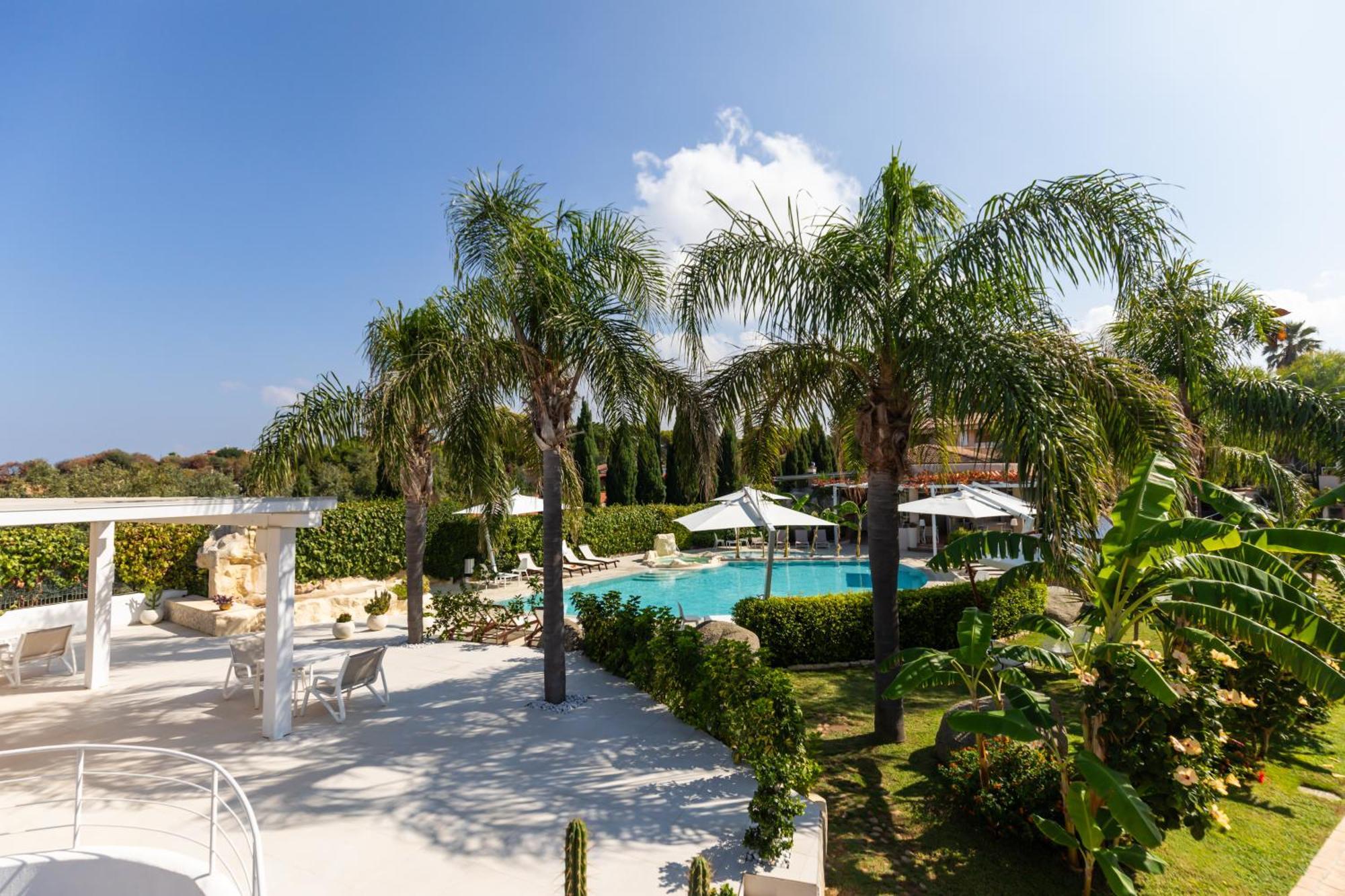 L' Arcobaleno Resort Ricadi Eksteriør billede